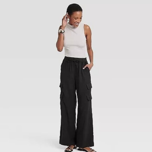 NWT Women's High-Rise Wide Leg Cargo Pants - A New Day Black - Picture 3 of 3